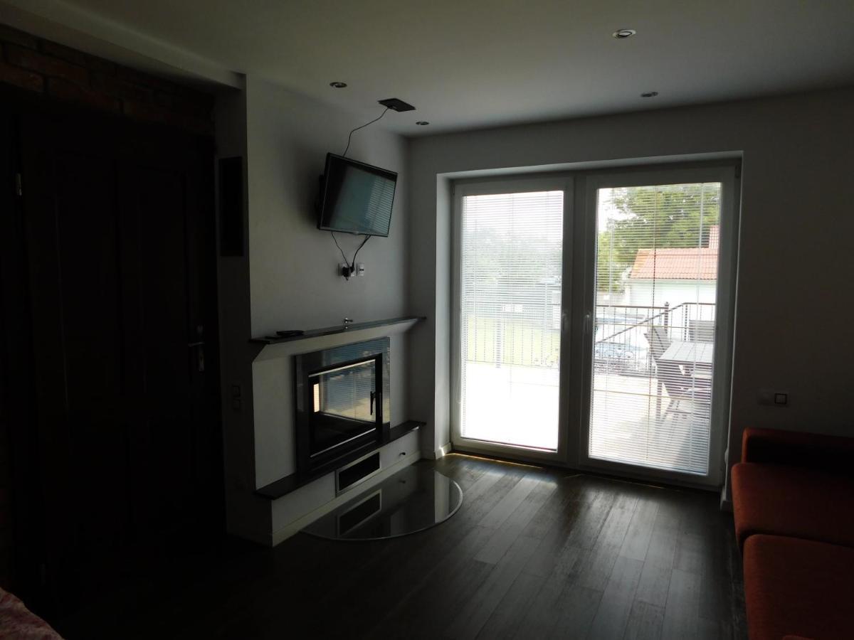 Apartmanovy Penzion 波切尼斯 外观 照片