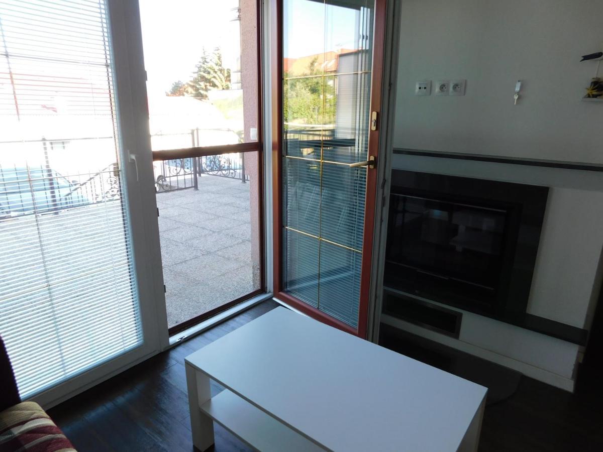 Apartmanovy Penzion 波切尼斯 外观 照片