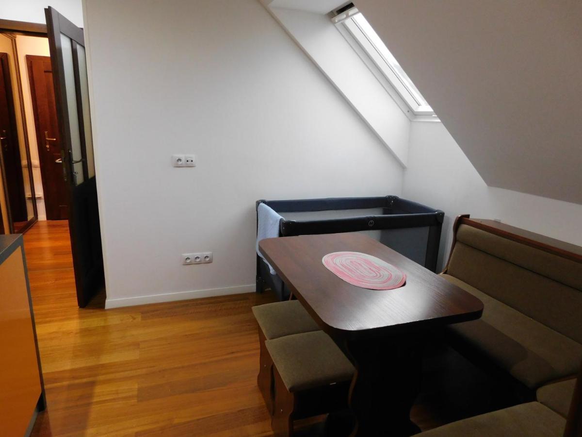 Apartmanovy Penzion 波切尼斯 外观 照片
